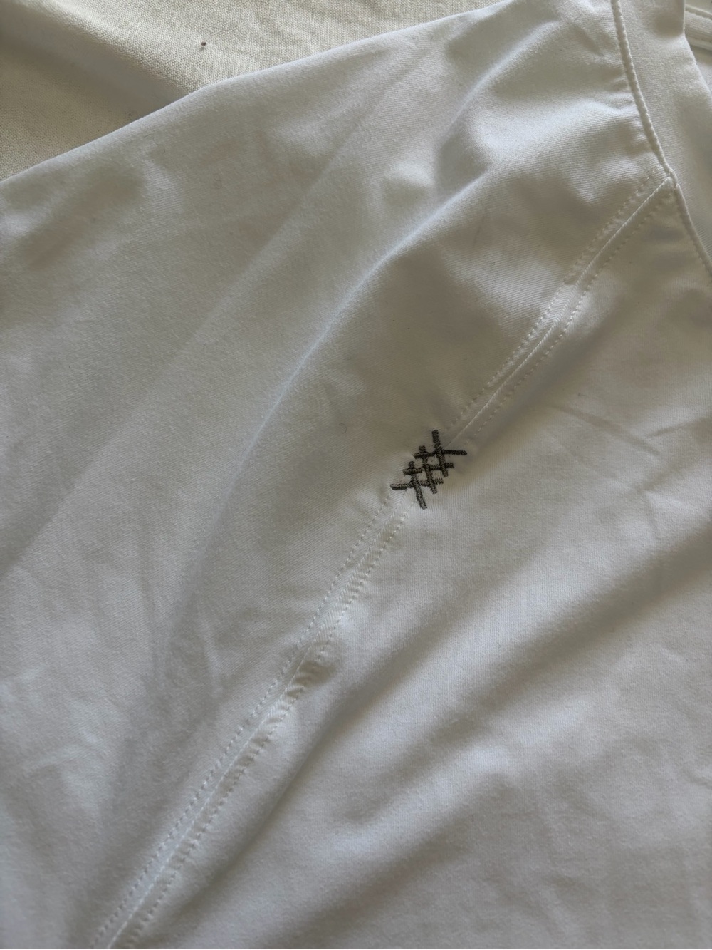 RHONE Men’s White Athleisure Short Sleeve Performance Reign Tee - Picture 9 of 14